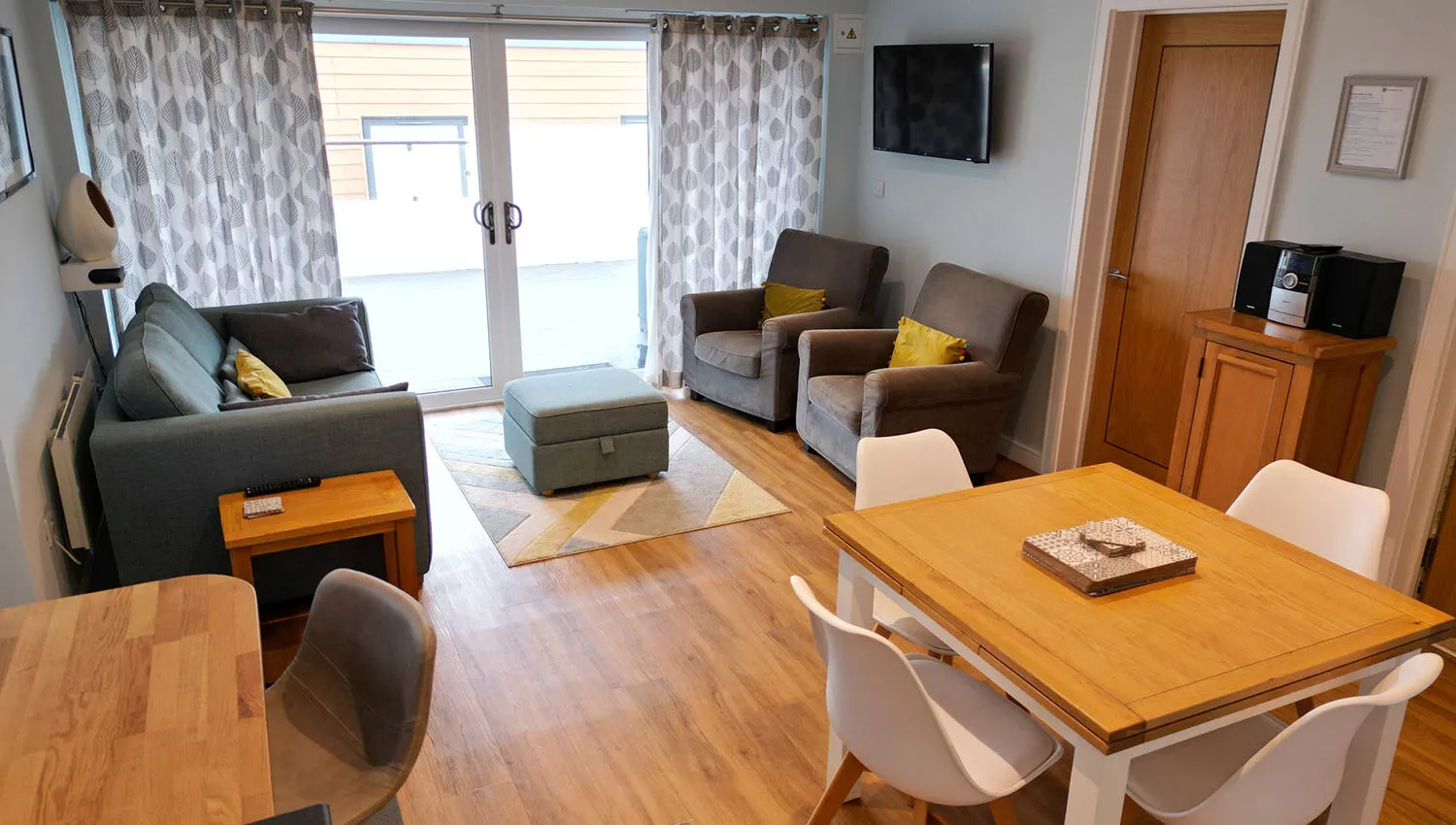 Curlew-Cove-1b